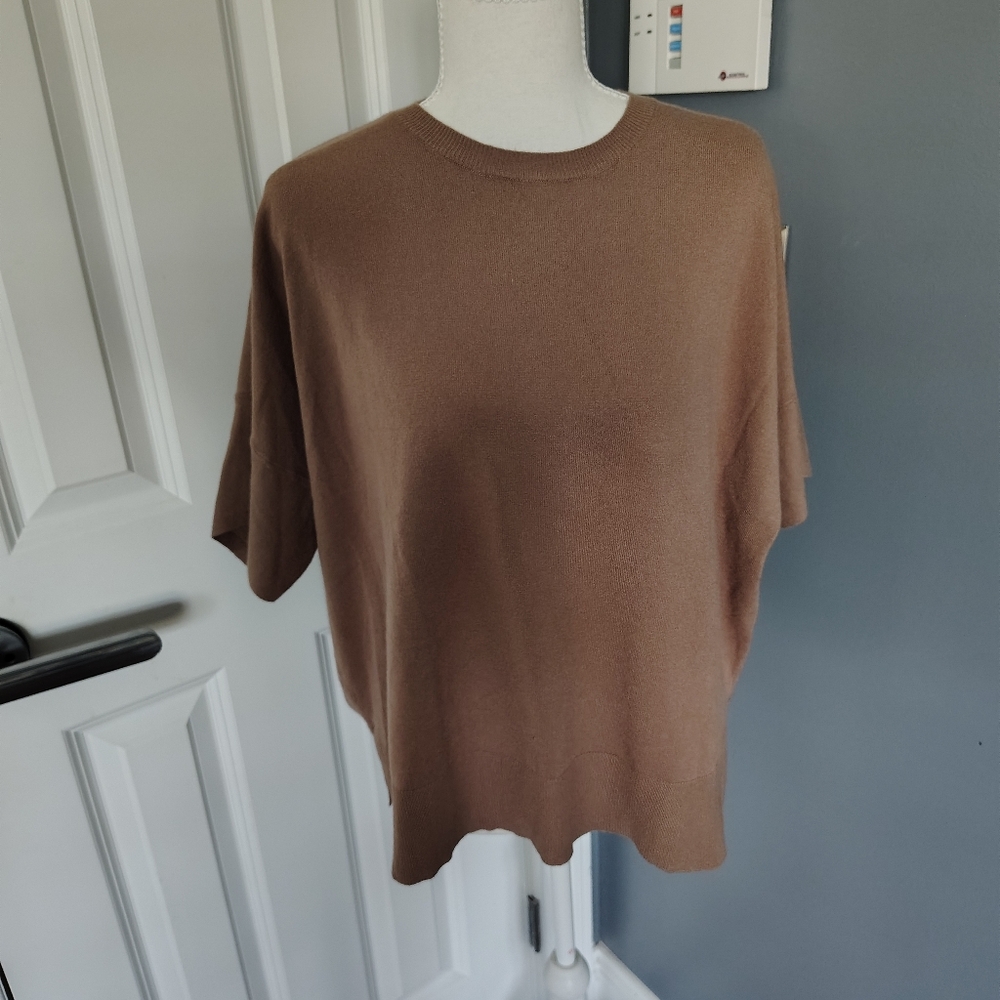 Splendid Tan Short Sleeve Top‎